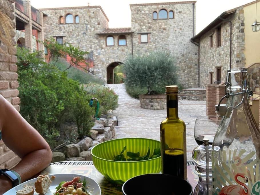 Country House - La Casetta Nel Borgo San Venanzo Luaran gambar